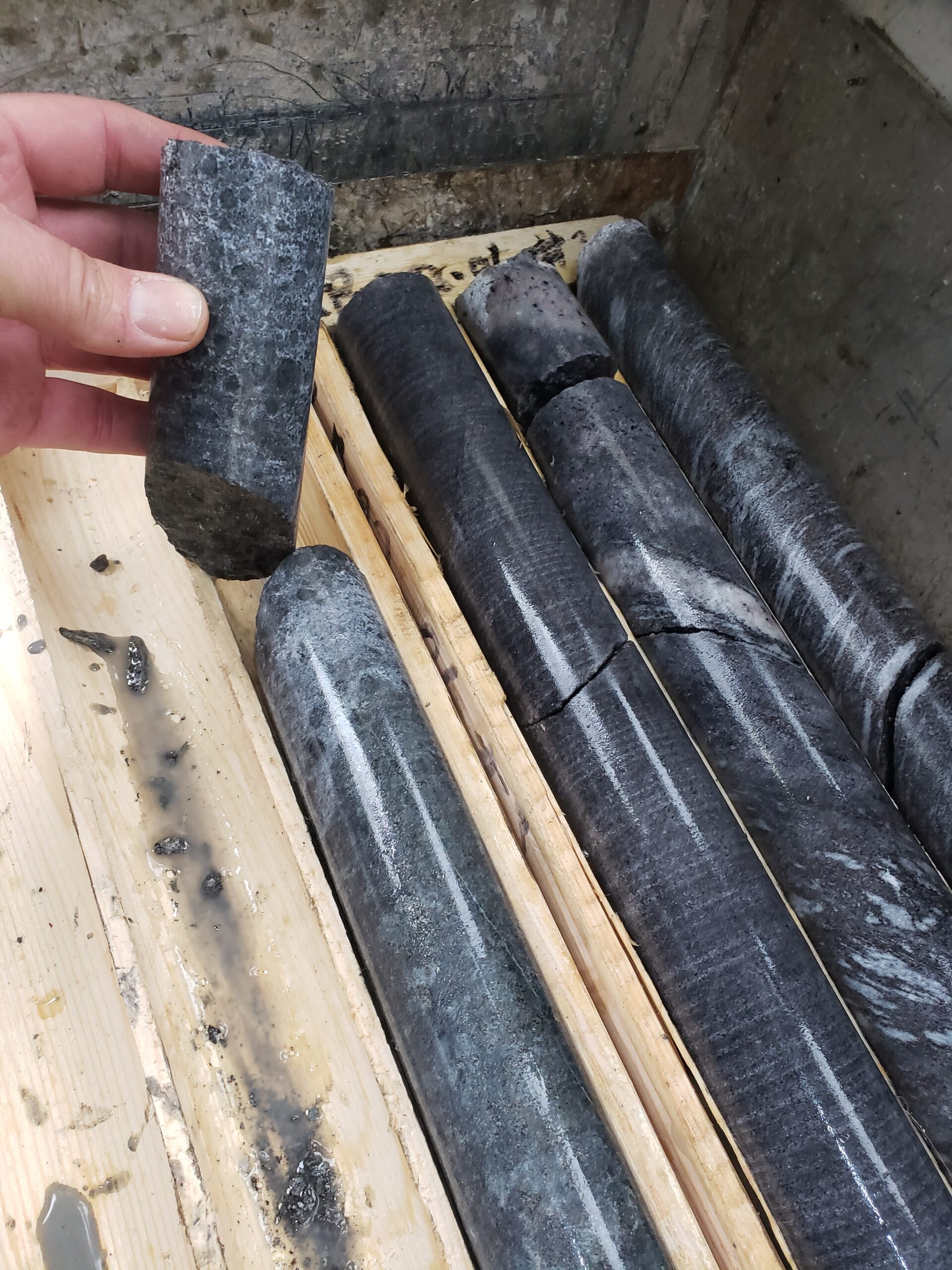 Graphano Reports 21 Metres Grading 5.51% Cg from Drilling Program at ...